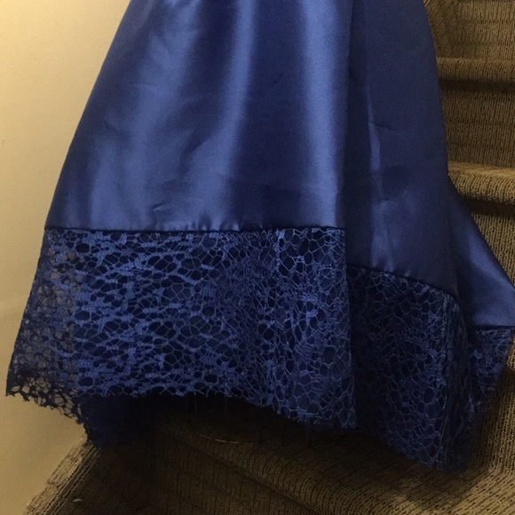 Monique Lhuillier High Low Gown - Picture 5 of 7